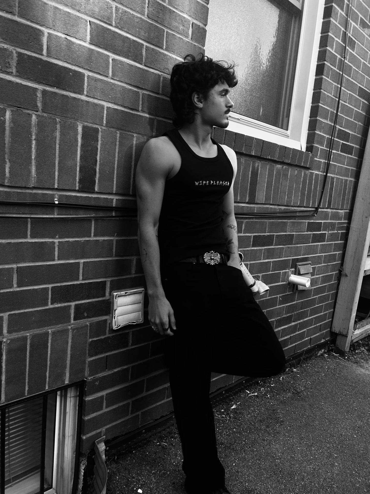 THE “DOVES” STRAIGHT LEG JEANS